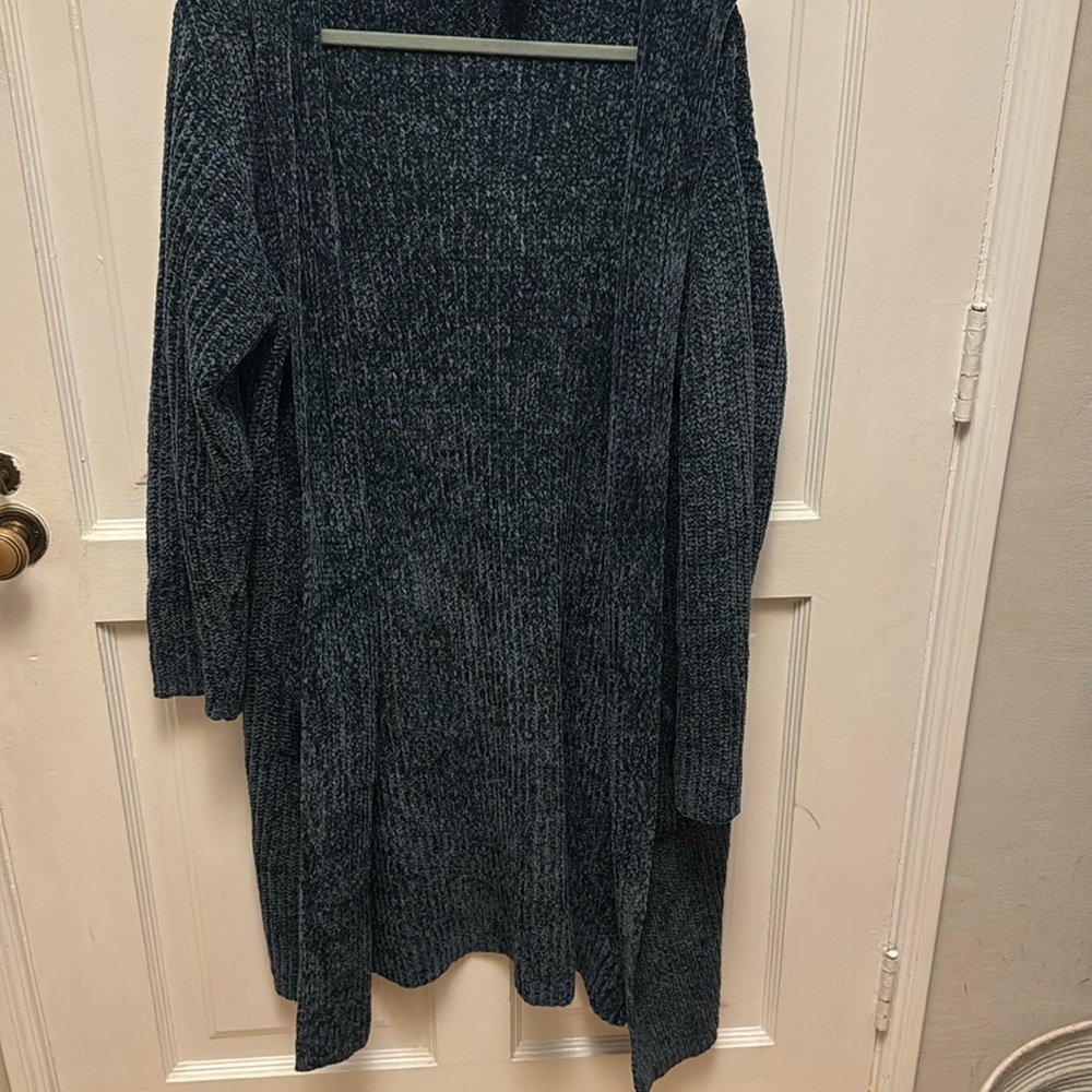 Forever 21 Chenille Sweater - Picture 2 of 3